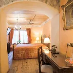 Guest house Historik Gotisches Haus Garni