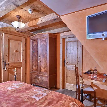 بيت ضيافة Gotisches Haus 4*