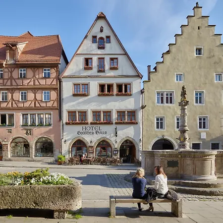 Historik Gotisches Haus Garni Pensión