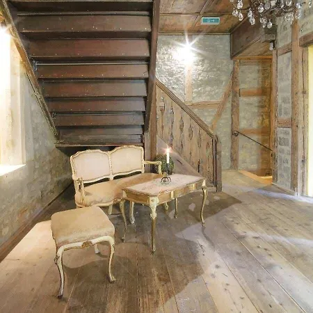 Historik Gotisches Haus Garni Pensión 4*