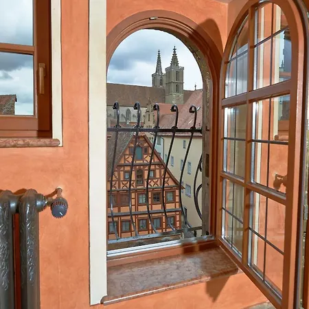 Historik Gotisches Haus Garni Pensión Rothenburg ob der Tauber