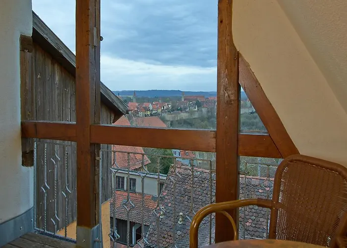 Historik Gotisches Haus Garni 4*