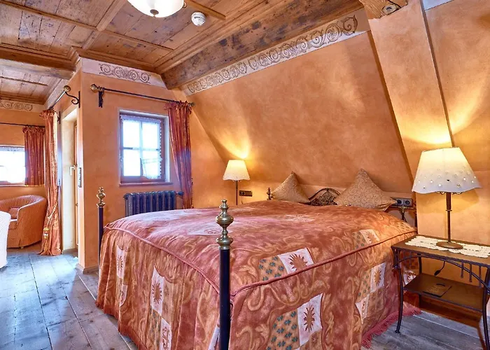 بيت ضيافة Historik Gotisches Haus Garni