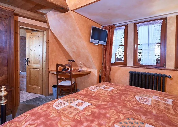 بيت ضيافة Historik Gotisches Haus Garni روتنبورغ أوب در تاوبر