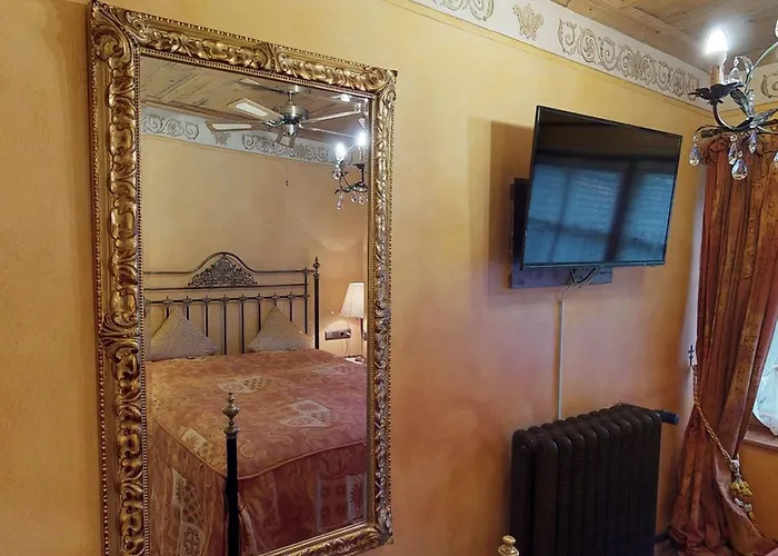 Historik Gotisches Haus Garni روتنبورغ أوب در تاوبر