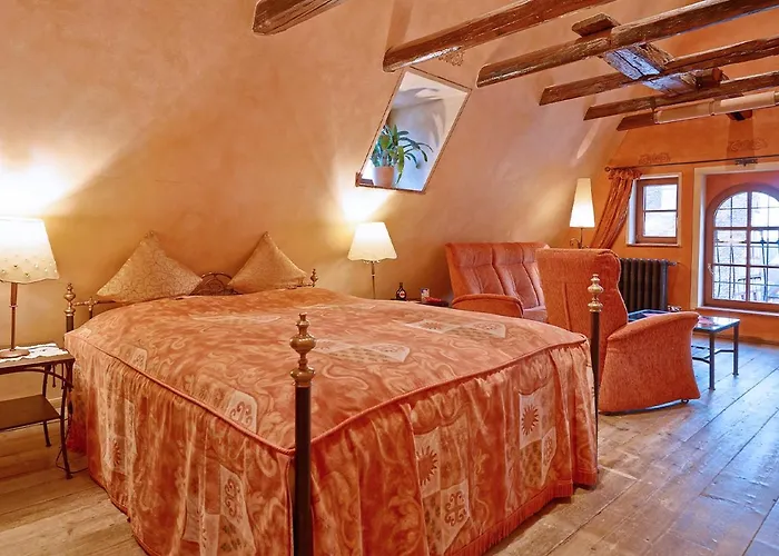 ゲストハウス ヒストリーク ゴティシェス ハウス ガルニ ローテンブルク・オプ・デア・タウバー