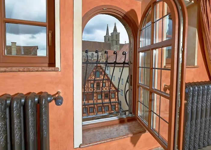 Historik Gotisches Haus Garni بيت ضيافة روتنبورغ أوب در تاوبر