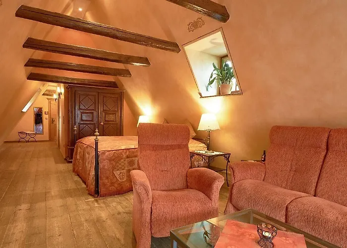 Historik Gotisches Haus Garni بيت ضيافة روتنبورغ أوب در تاوبر