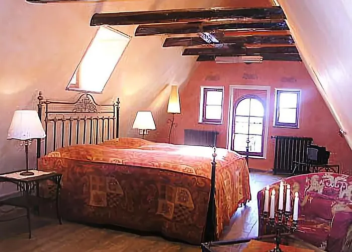 بيت ضيافة Historik Gotisches Haus Garni